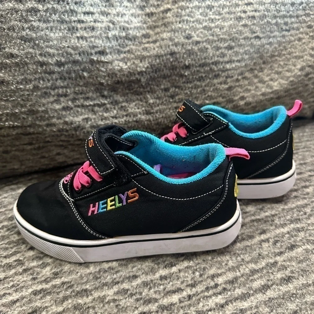 HEELYS Skate Shoes Girl's Pro 20 X2 Rainbow
